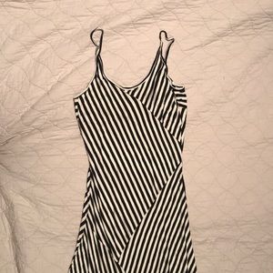 The perfect slimming striped maxi